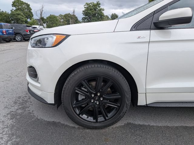 Certified 2023 Ford Edge ST-Line AWD/4WD image 9