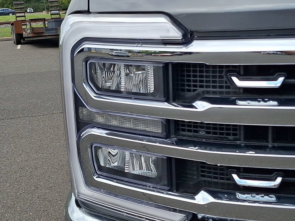 Certified 2026 Ford F250 Lariat w/ Chrome Package AWD/4WD image 12