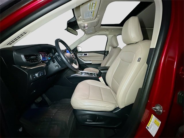 Certified 2021 Ford Explorer Limited w/ Hybrid Equipment Group 310A image 15