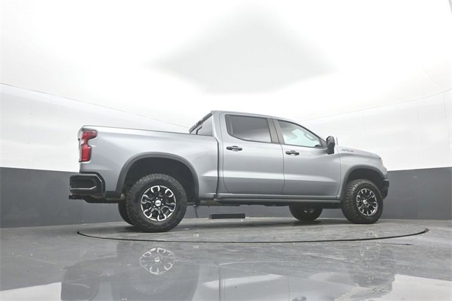 Used 2023 Chevrolet Silverado 1500 ZR2 image 30