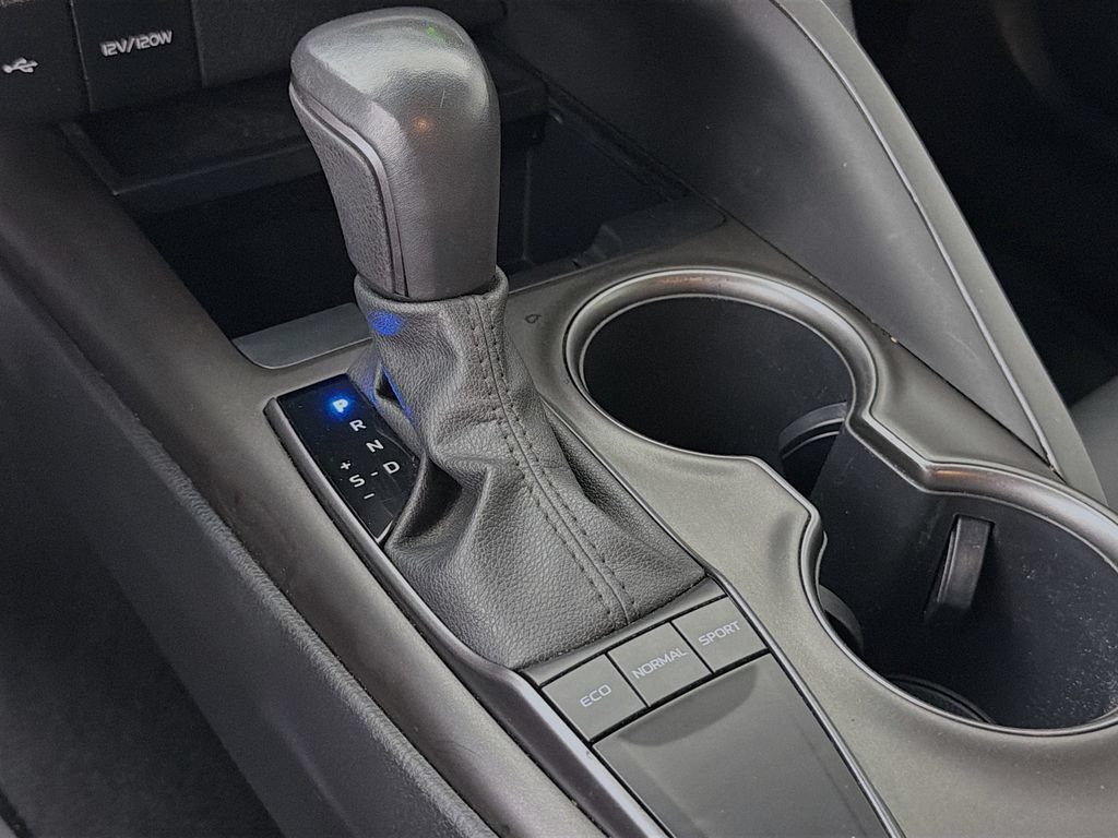 Used 2023 Toyota Camry SE FWD image 20