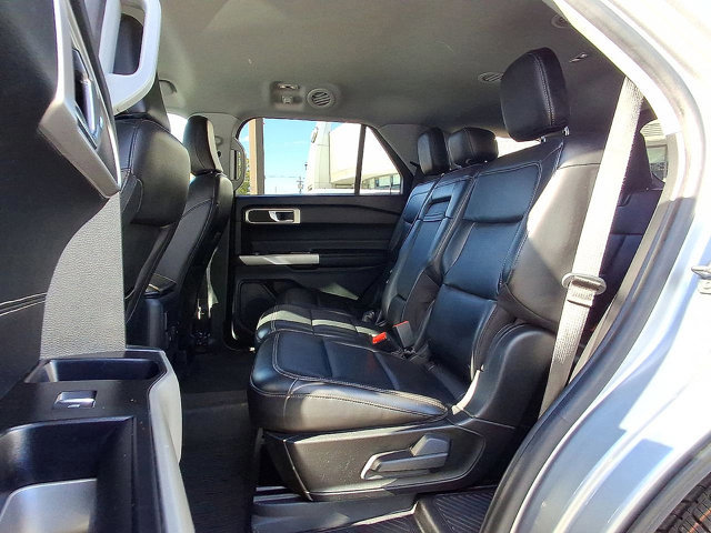 Certified 2022 Ford Explorer XLT w/ Equipment Group 202A image 20