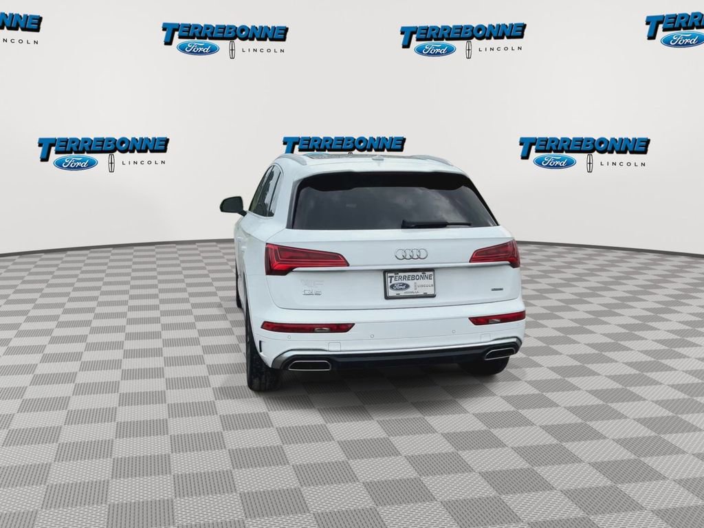 Used 2022 Audi Q5 2.0T Premium w/ Convenience Package AWD/4WD image 7