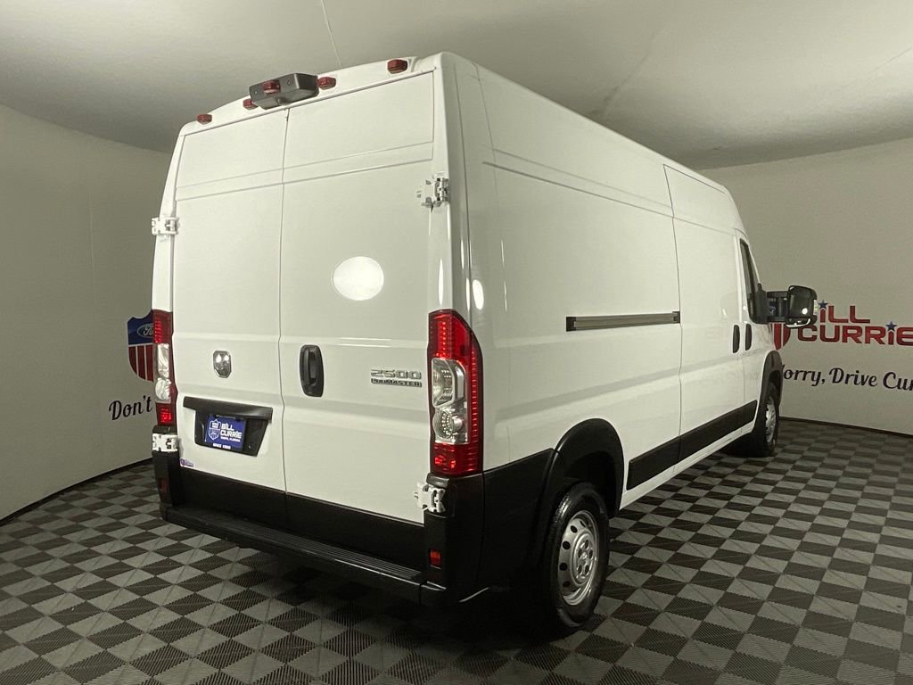 Used 2023 RAM ProMaster 2500 image 5