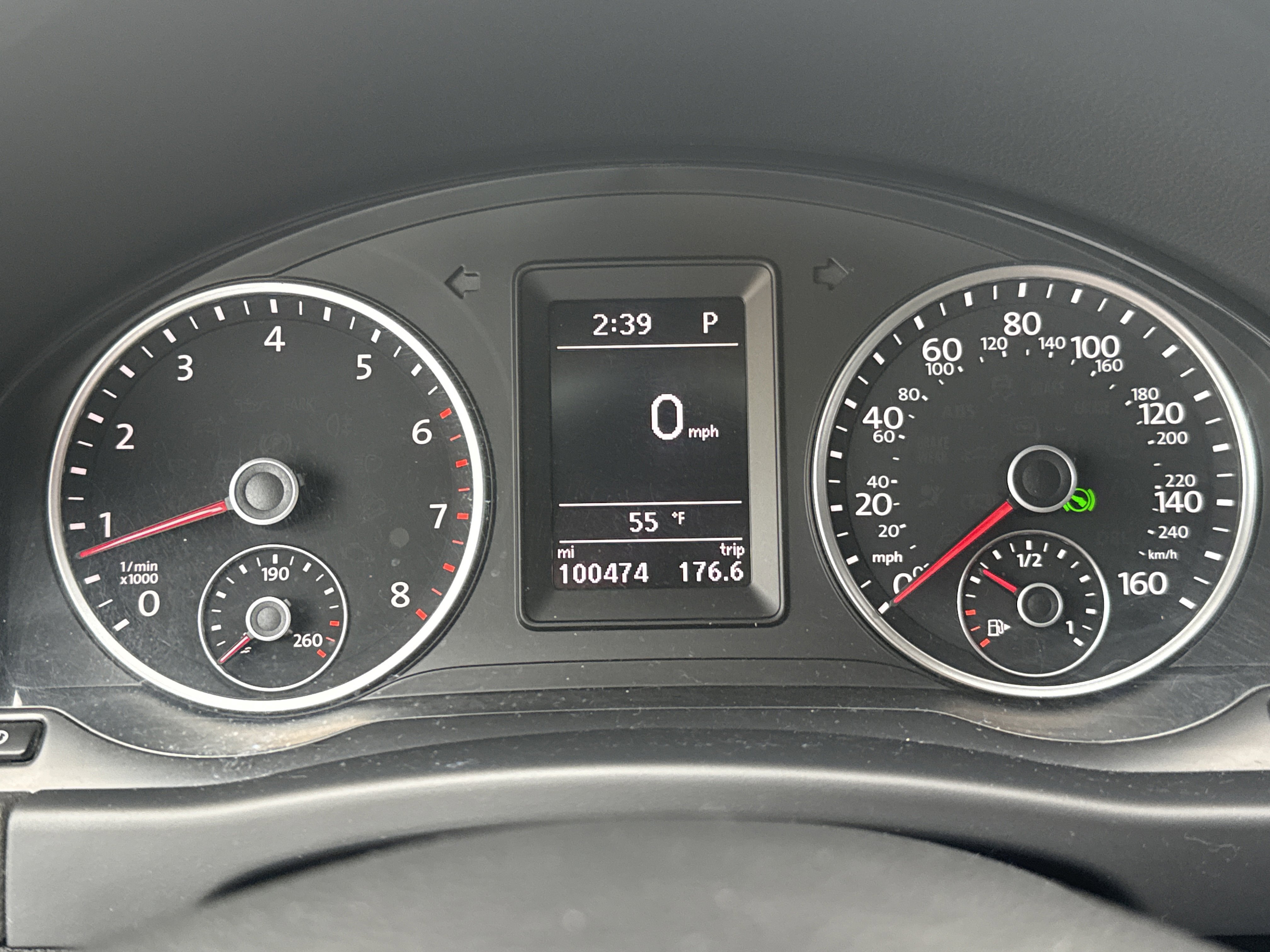 Used 2018 Volkswagen Tiguan Limited w/ Premium Package image 18