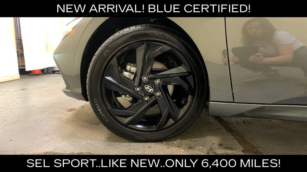 Used 2026 Hyundai Elantra Sport FWD image 35