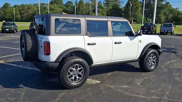 Certified 2023 Ford Bronco Badlands AWD/4WD image 8
