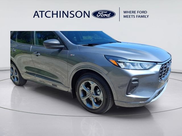 Certified 2024 Ford Escape ST-Line w/ Tech Pack #1 AWD/4WD image 4