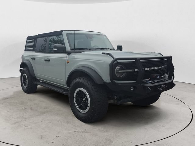 Certified 2022 Ford Bronco Badlands AWD/4WD image 3