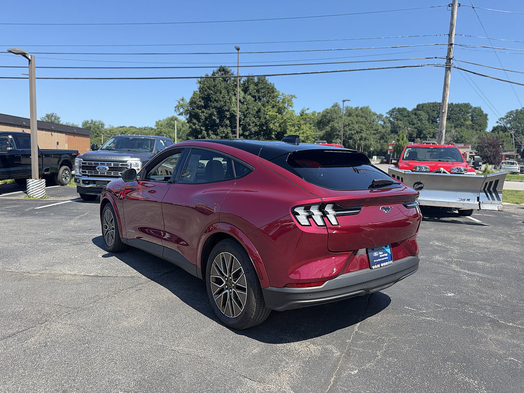 Certified 2025 Ford Mustang Mach-E Premium AWD/4WD image 5