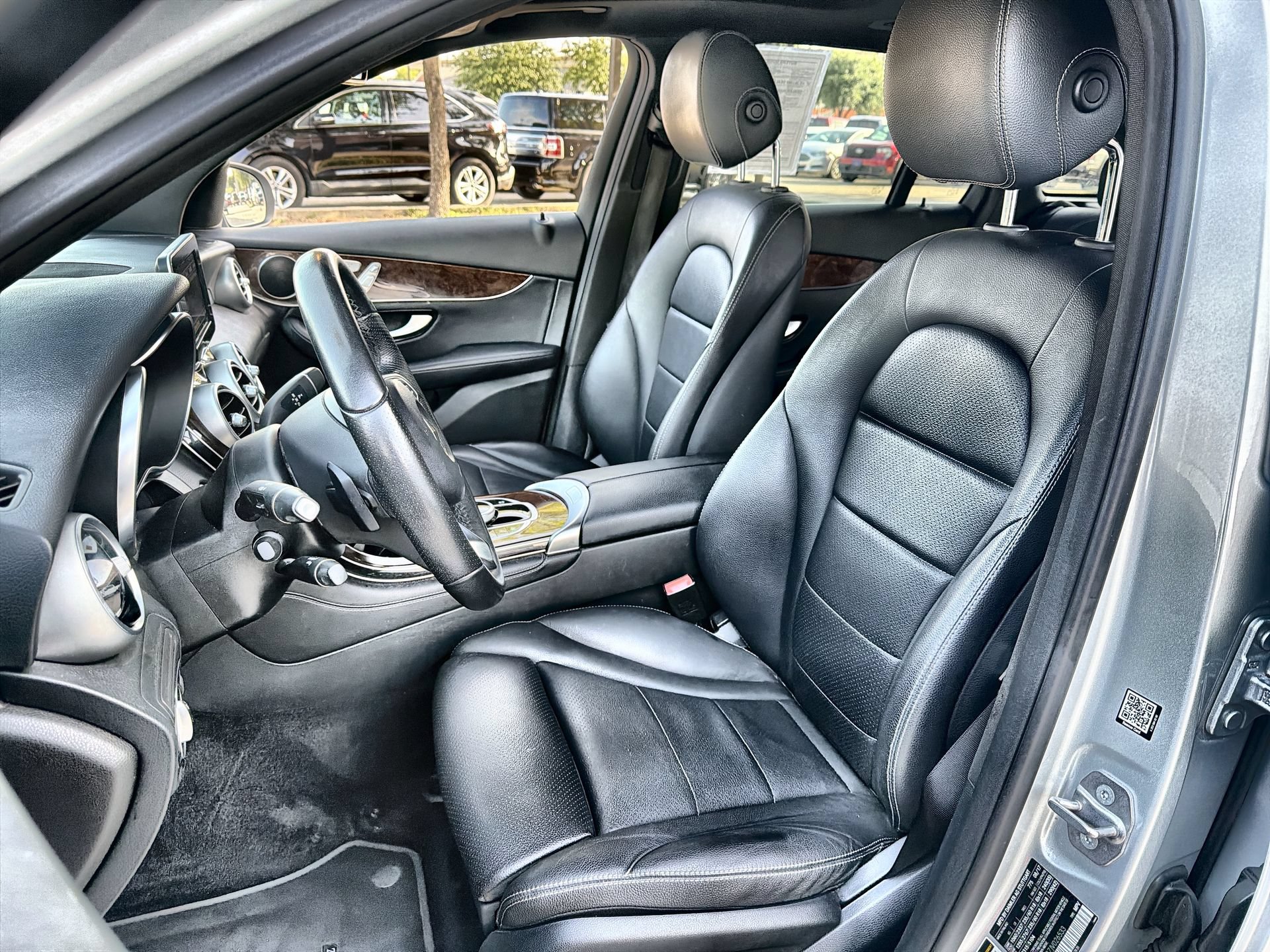 Used 2018 Mercedes-Benz GLC 300 image 11