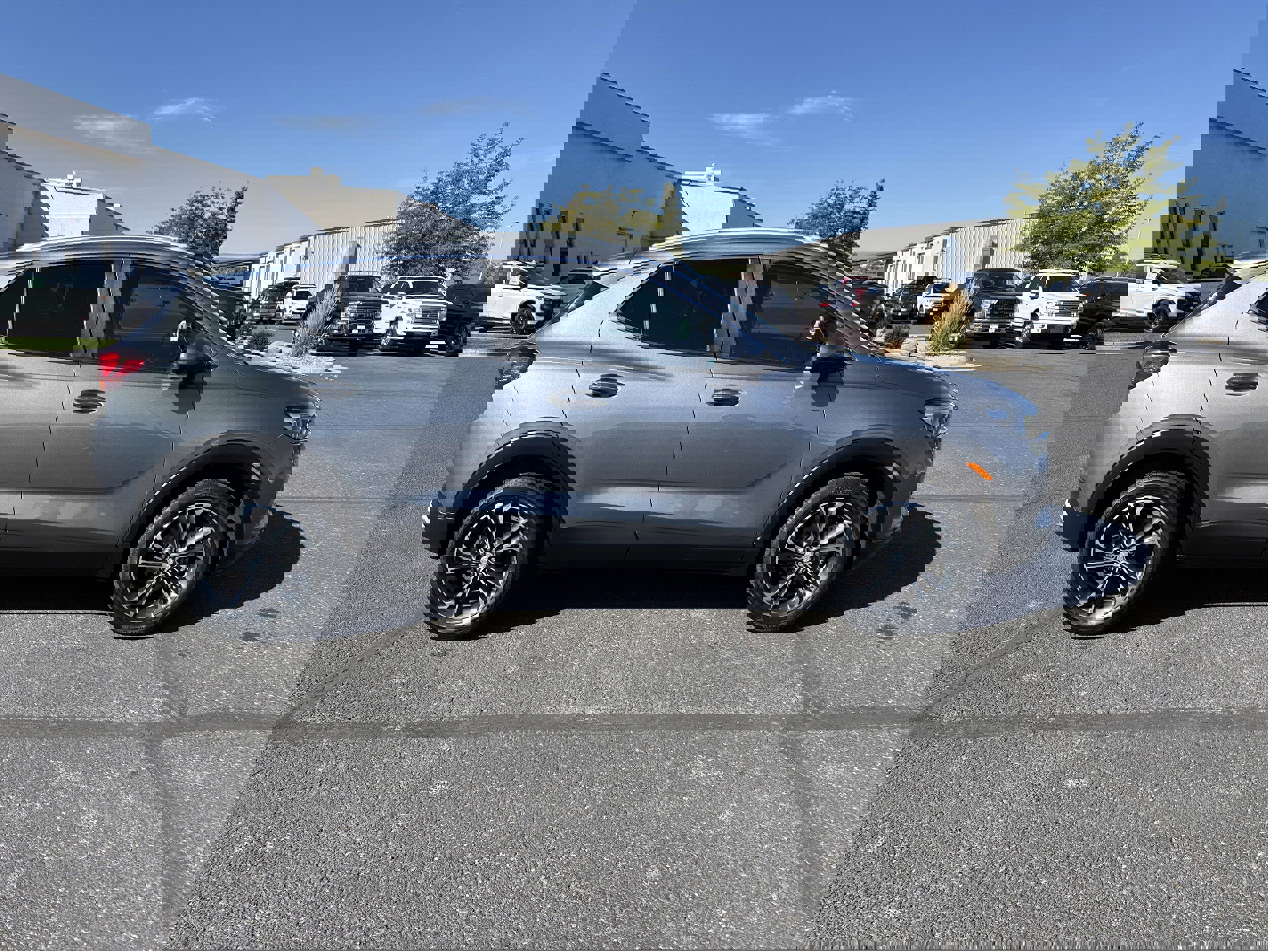 Used 2022 Buick Encore GX Select image 4