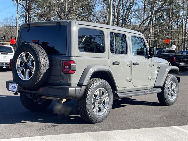 Used 2021 Jeep Wrangler Unlimited Sahara image 5
