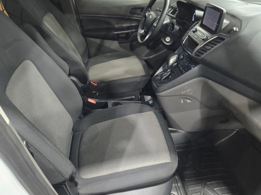 Certified 2022 Ford Transit Connect XL image 10