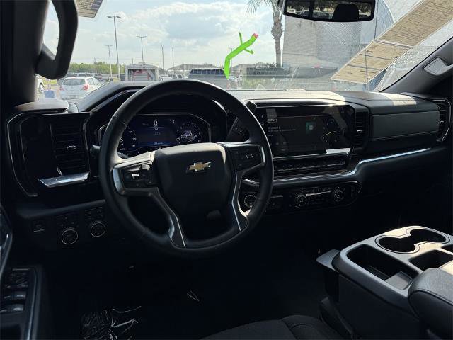 Used 2025 Chevrolet Silverado 2500 LT w/ Safety Package image 17