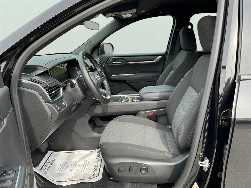 Used 2025 GMC Acadia Elevation image 32