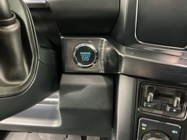 Certified 2025 Ford F350 Lariat w/ FX4 Off-Road Package image 27
