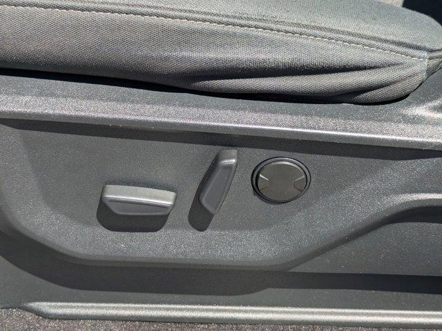 Certified 2022 Ford F150 XLT w/ Equipment Group 302A High image 13