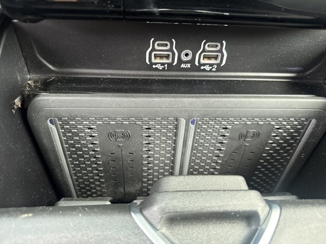 Used 2025 RAM 2500 Laramie AWD/4WD image 29