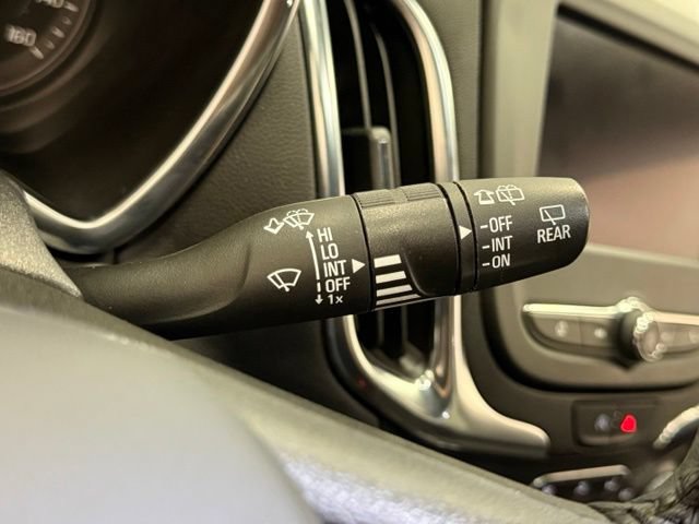 Used 2022 Chevrolet Equinox LT FWD image 21
