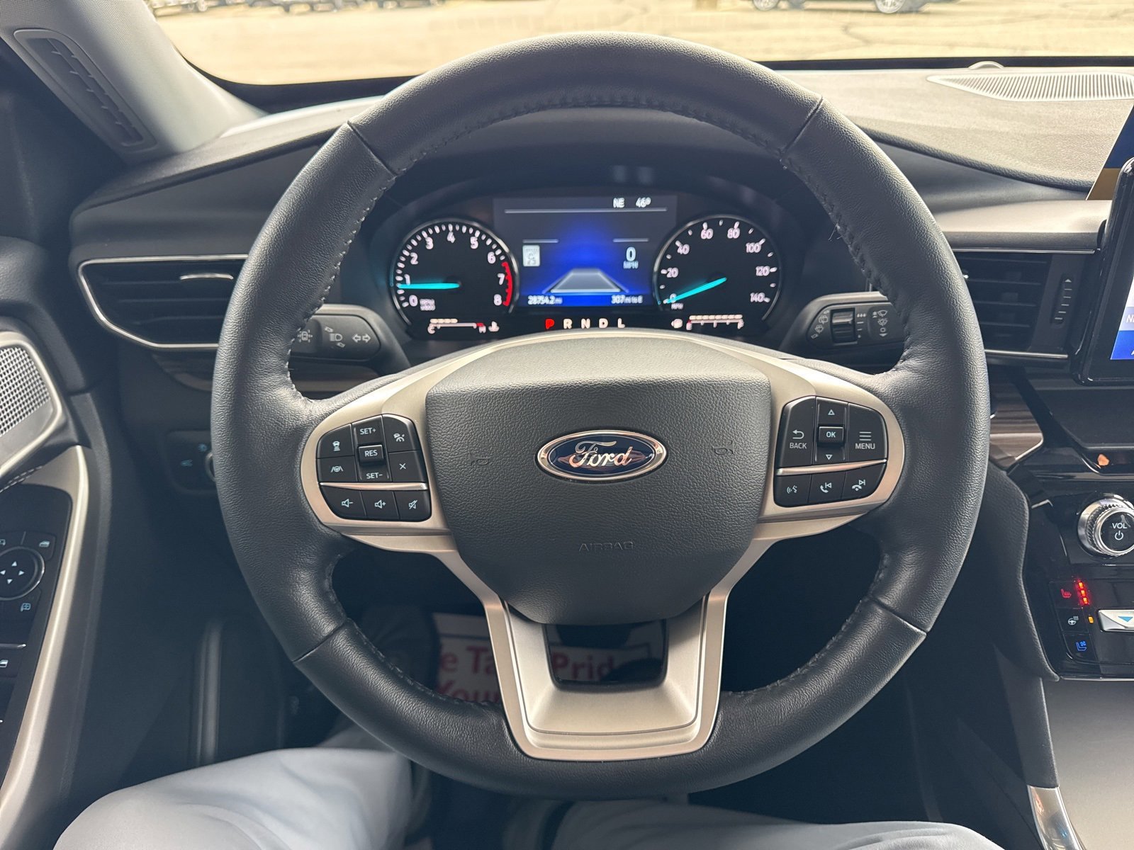 Certified 2022 Ford Explorer Limited w/ Equipment Group 301A image 23