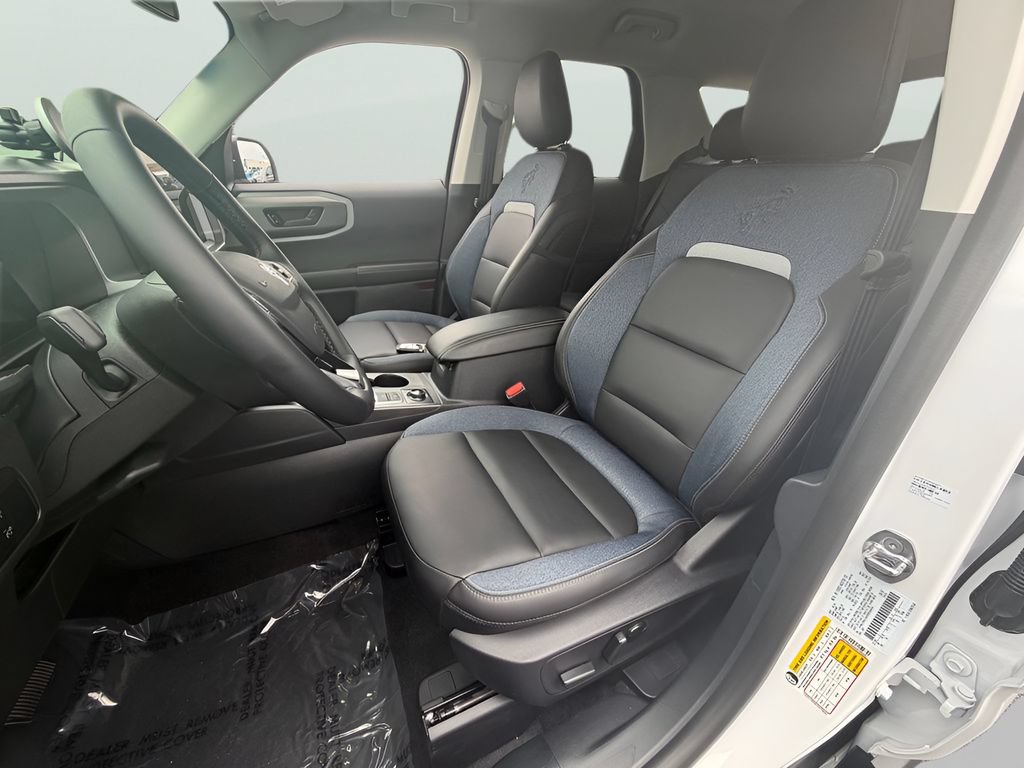 Certified 2025 Ford Bronco Sport Outer Banks AWD/4WD image 11