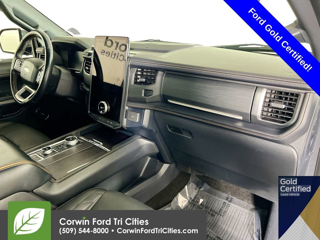Certified 2022 Ford Expedition Platinum image 33