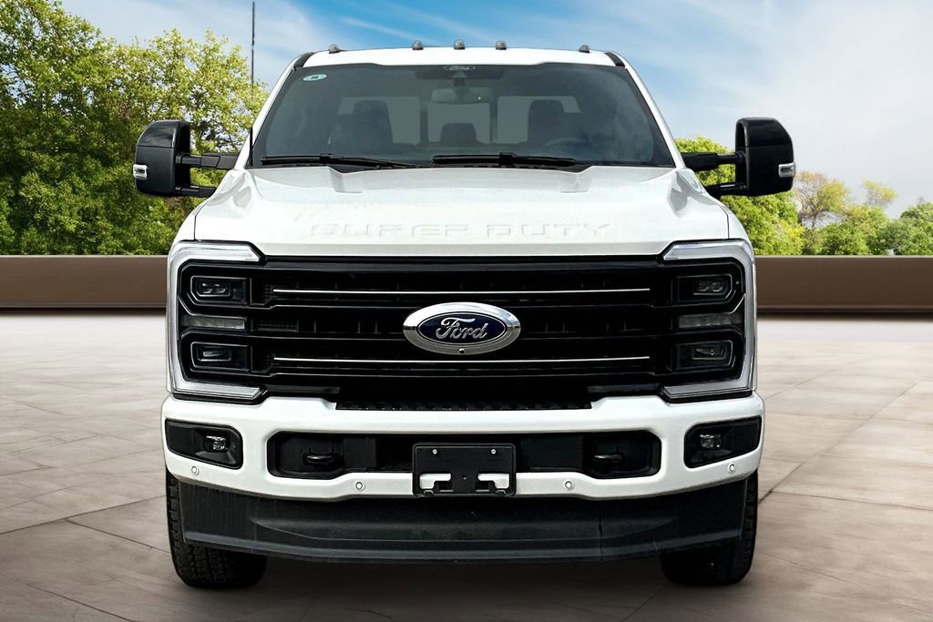 Certified 2025 Ford F350 Platinum w/ FX4 Off-Road Package AWD/4WD image 3