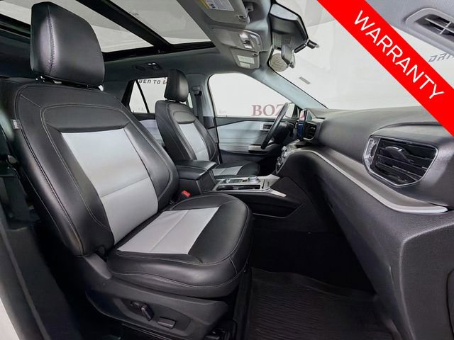 Certified 2022 Ford Explorer XLT w/ Equipment Group 202A AWD/4WD image 31
