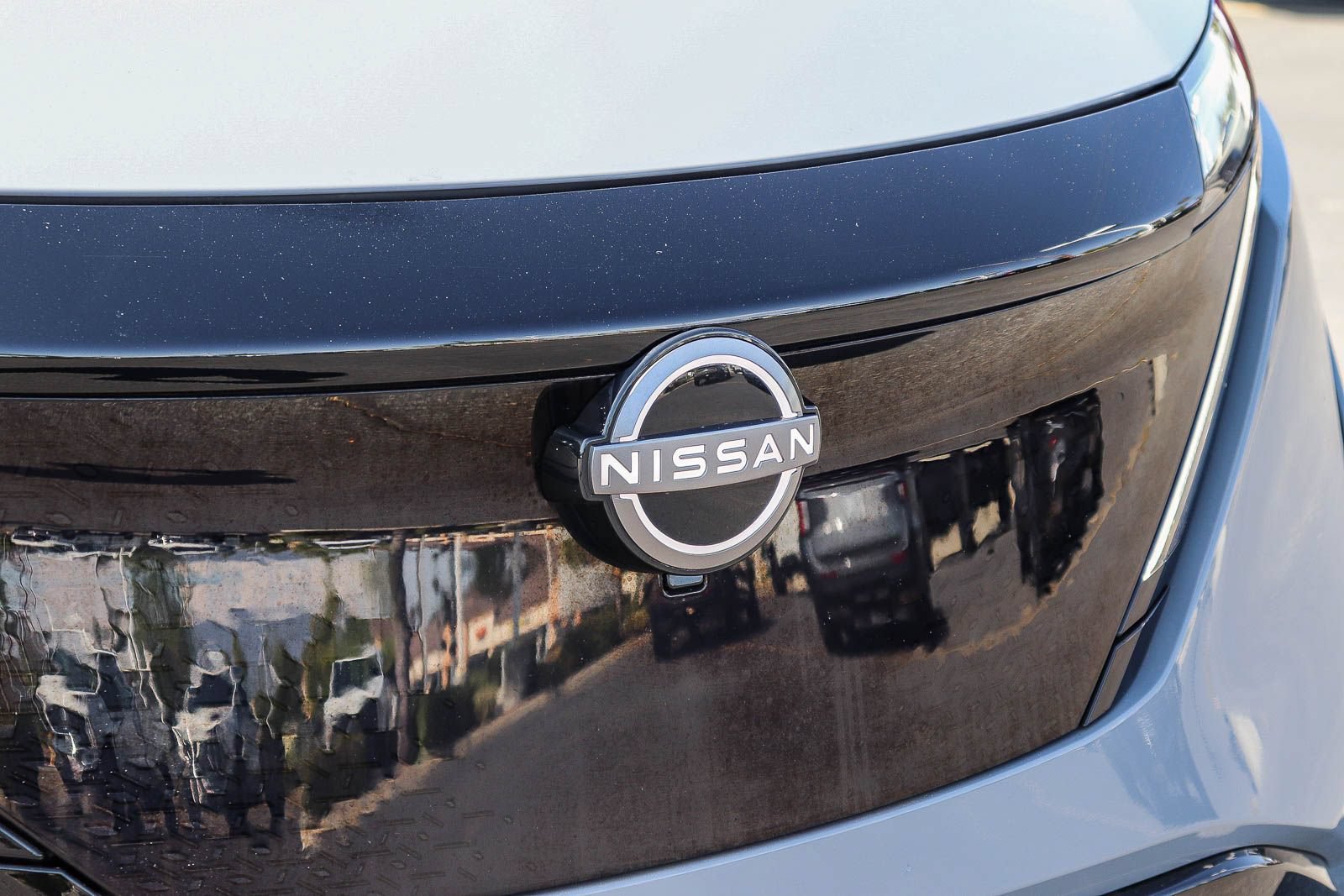 Used 2024 Nissan Ariya FWD image 11