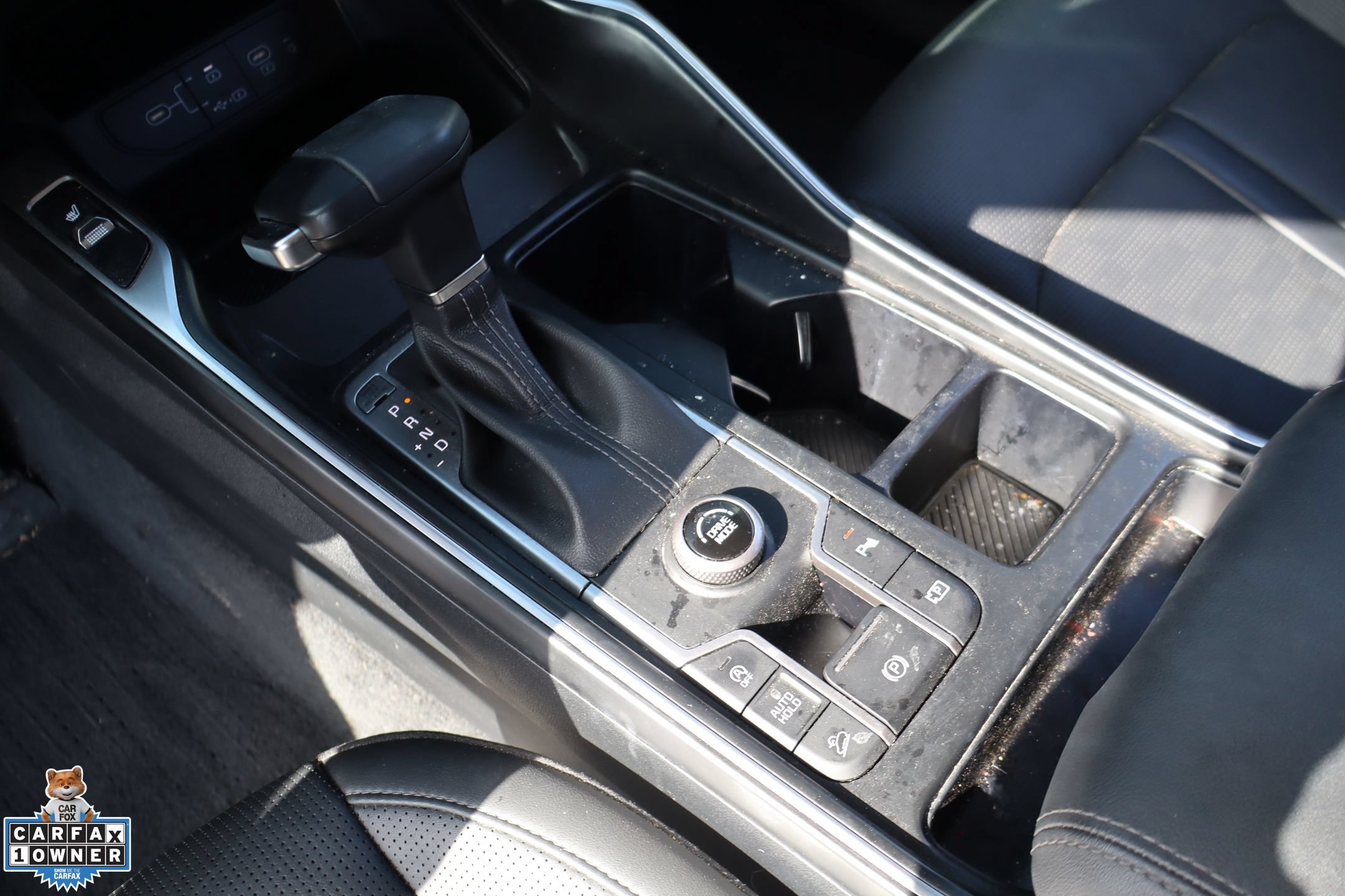 Used 2025 Kia Sorento S FWD image 19