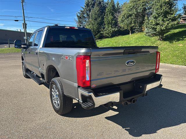 Certified 2025 Ford F250 XLT AWD/4WD image 2