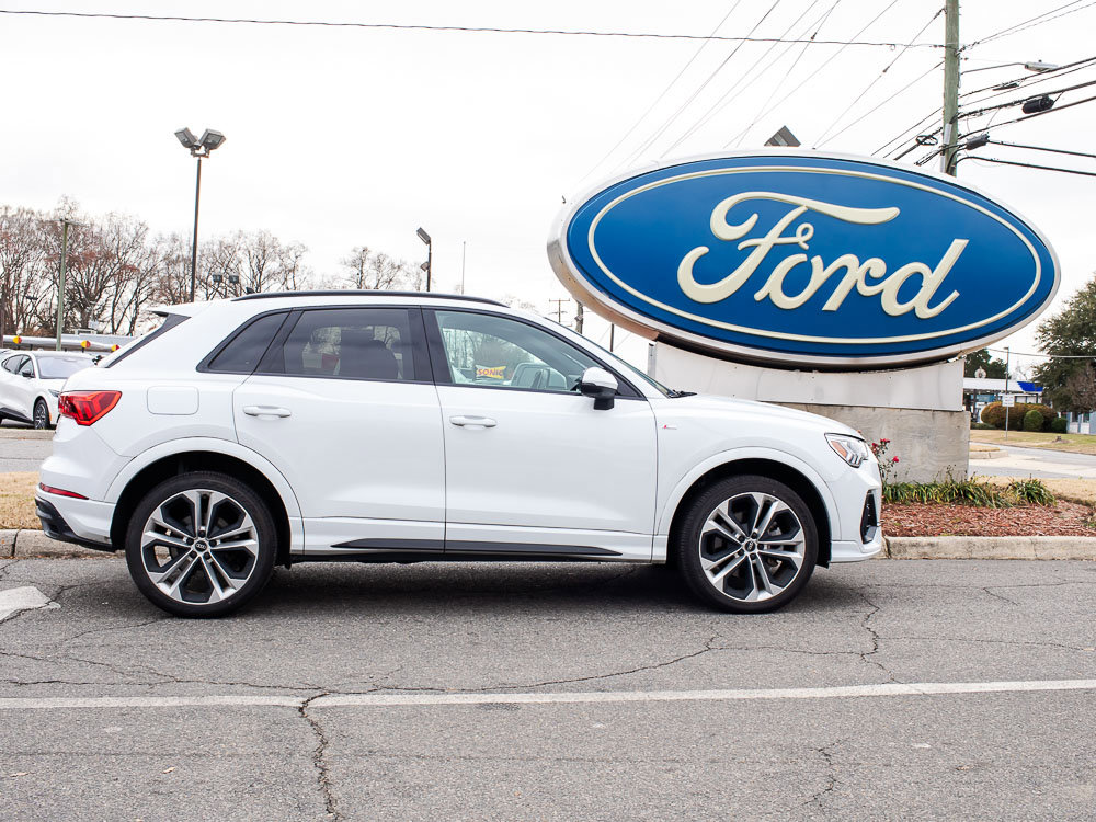 Used 2022 Audi Q3 2.0T Premium Plus image 1