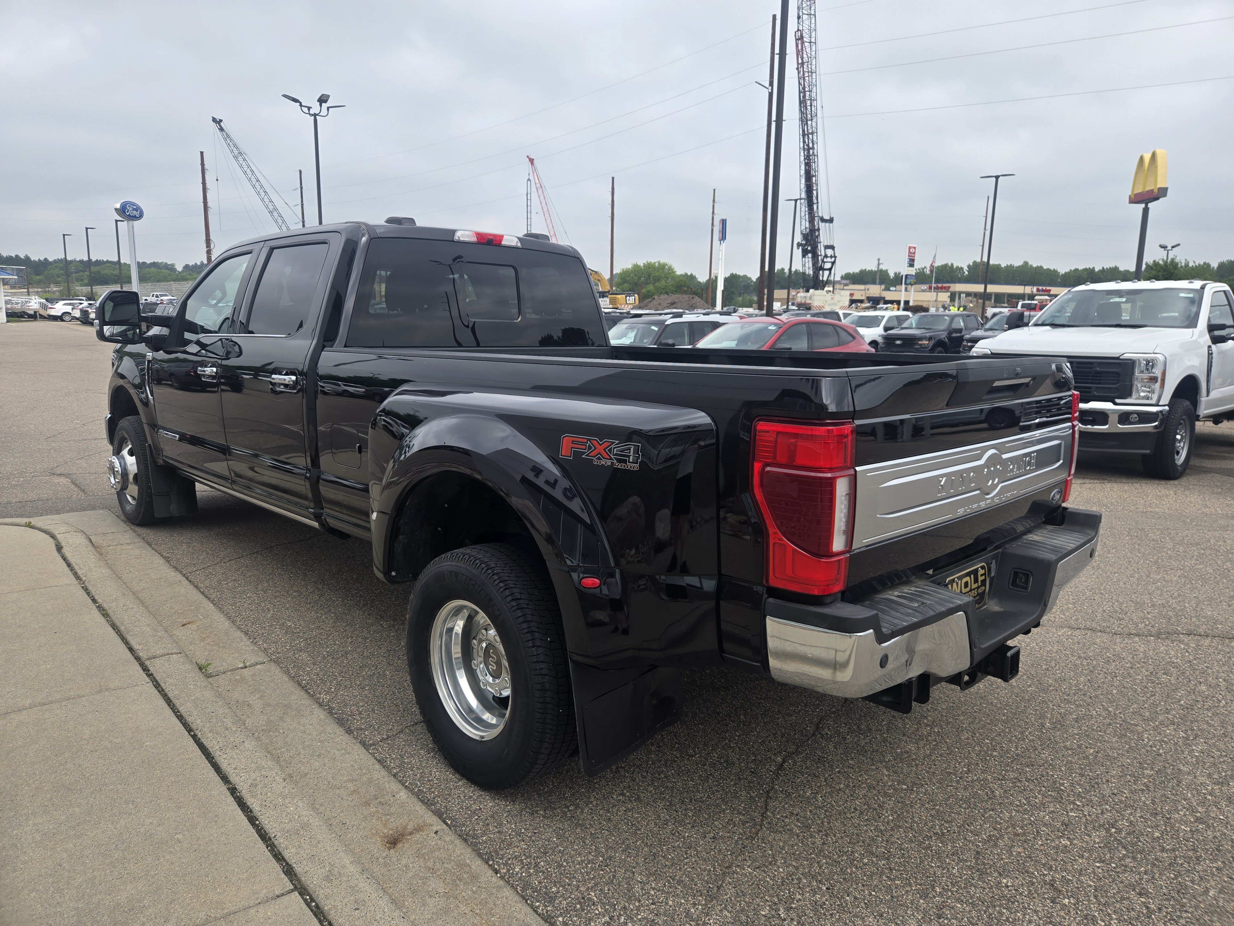 Certified 2021 Ford F350 King Ranch w/ King Ranch Ultimate Package AWD/4WD image 18