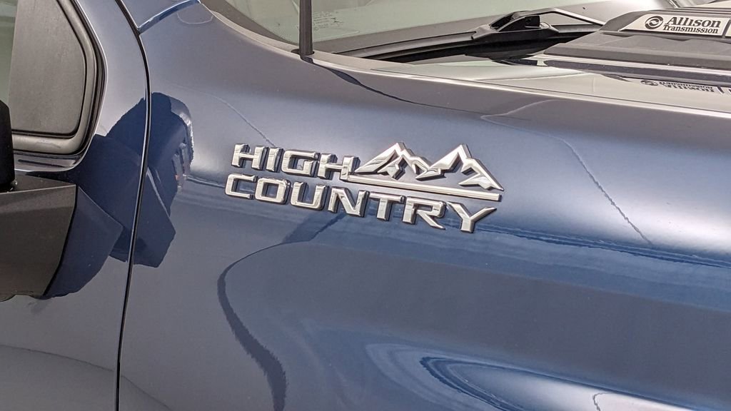 Used 2021 Chevrolet Silverado 3500 High Country image 43