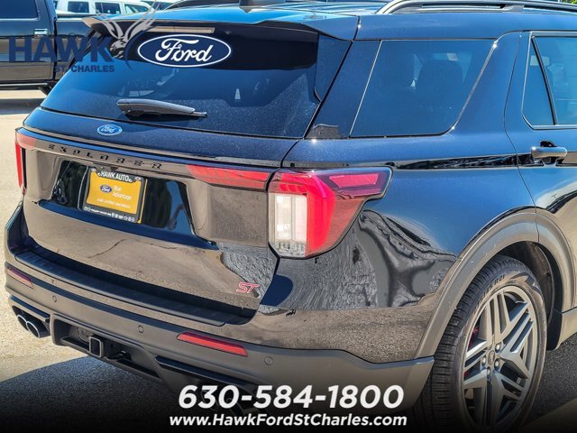 Certified 2025 Ford Explorer ST w/ Sun And Sound Package AWD/4WD image 6