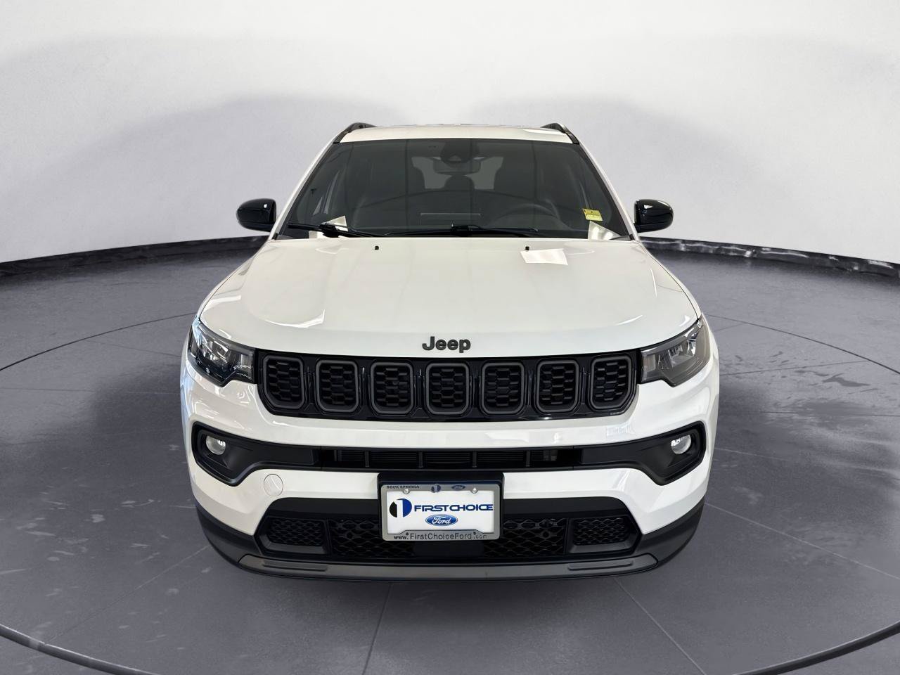 Used 2026 Jeep Compass Latitude AWD/4WD image 3