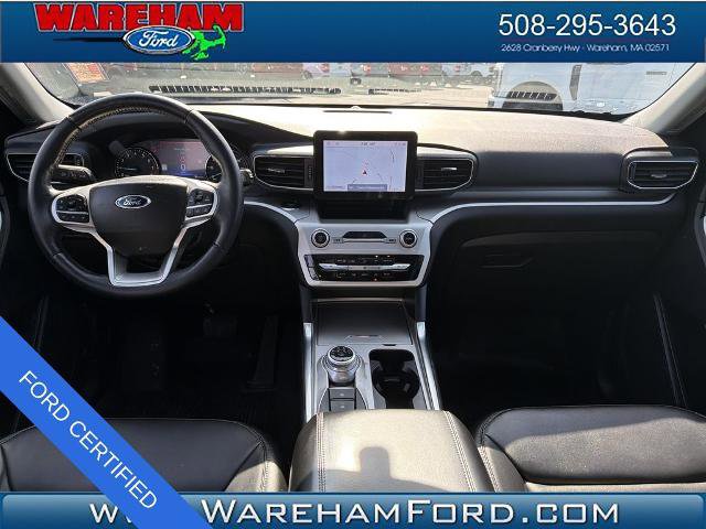 Certified 2022 Ford Explorer XLT w/ Equipment Group 202A AWD/4WD image 3