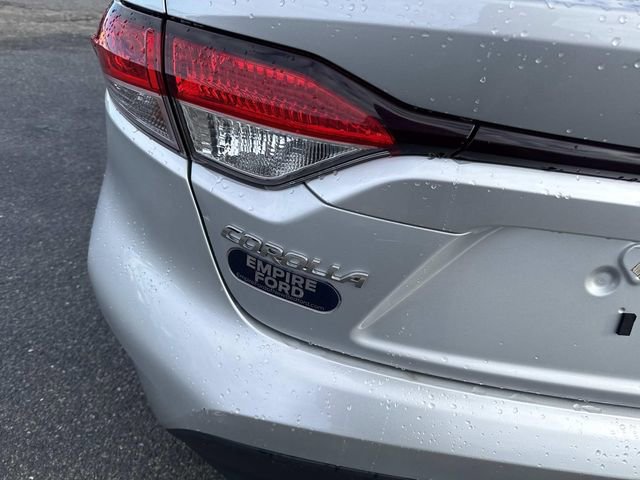 Used 2023 Toyota Corolla LE image 5