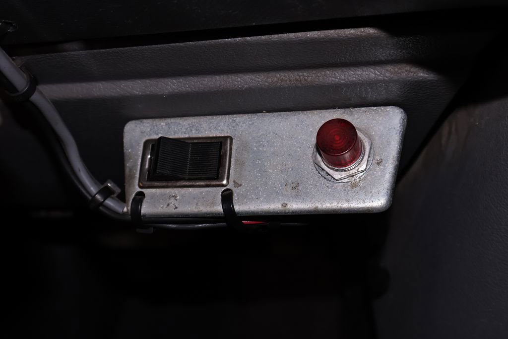 Certified 2019 Ford E-450 and Econoline 450 Super Duty w/ Power Windows & Locks Group RWD image 25