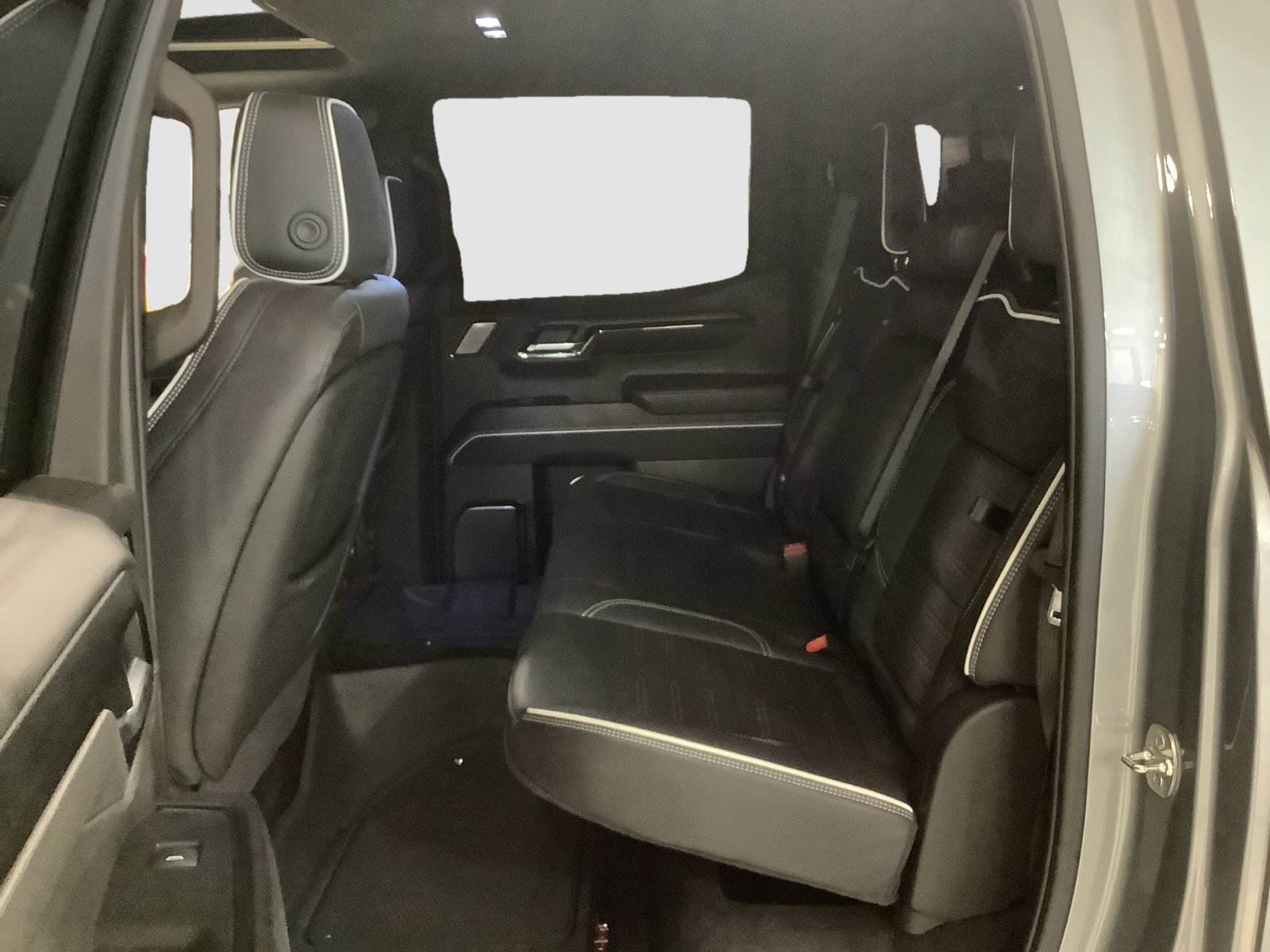 Used 2025 GMC Sierra 1500 AT4X AWD/4WD image 16