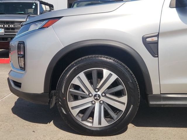 Used 2025 Mitsubishi Outlander Sport ES AWD/4WD image 8