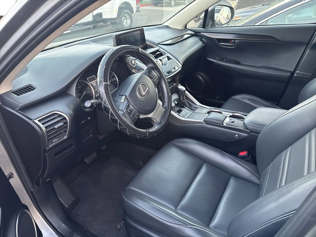 Used 2018 Lexus NX 300 FWD image 7