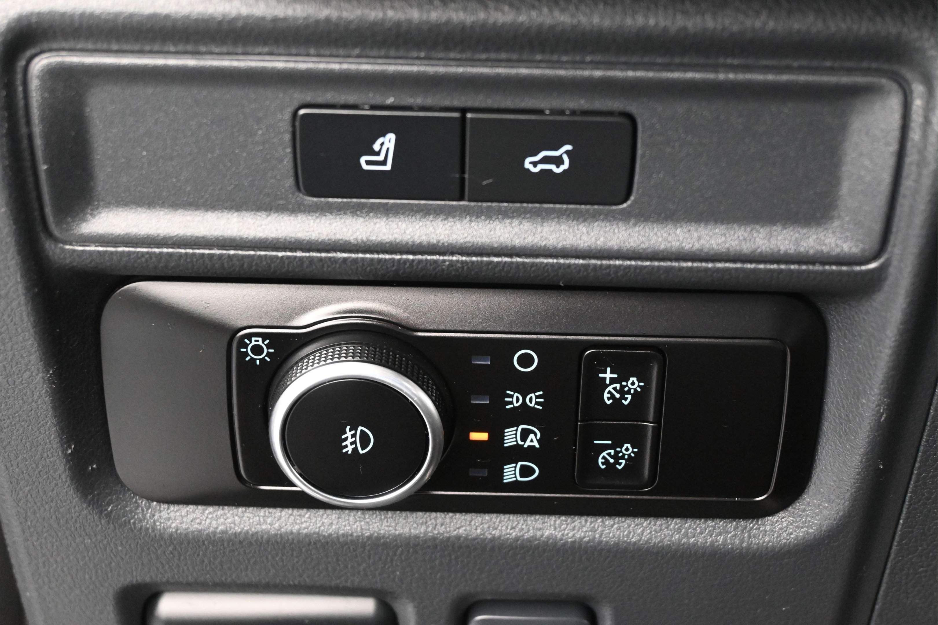 Certified 2023 Ford Expedition XLT RWD image 21