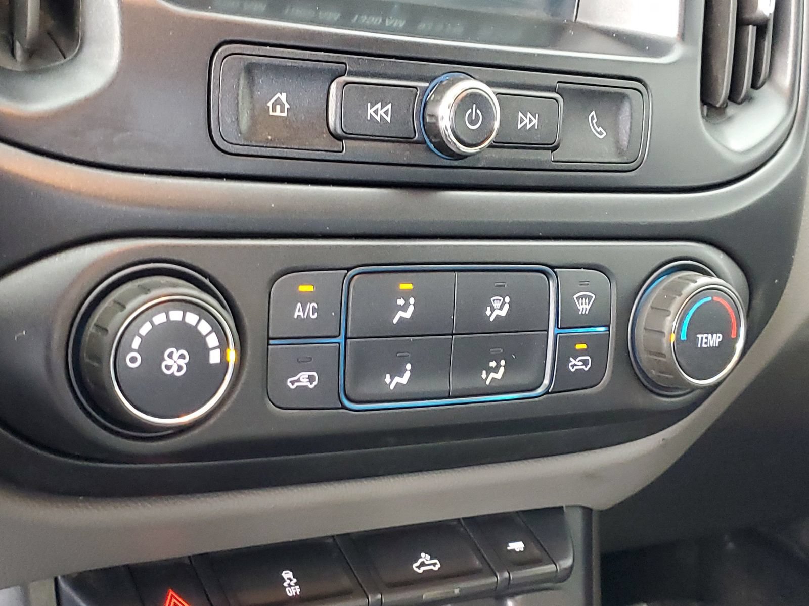 Used 2018 Chevrolet Colorado W/T w/ WT Convenience Package AWD/4WD image 19