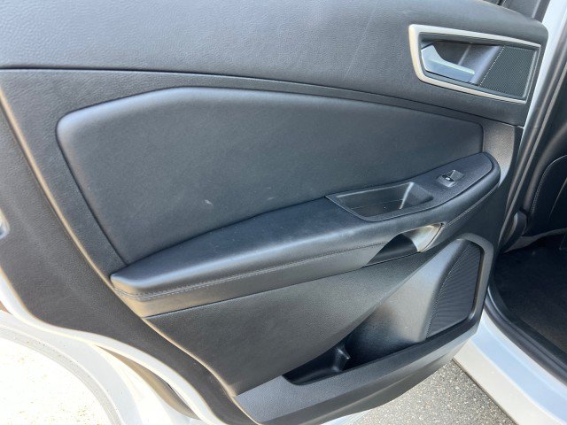 Certified 2024 Ford Edge SEL AWD/4WD image 23