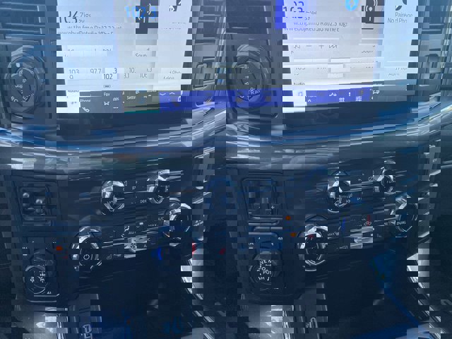 Certified 2022 Ford F150 XLT w/ Equipment Group 302A High image 17