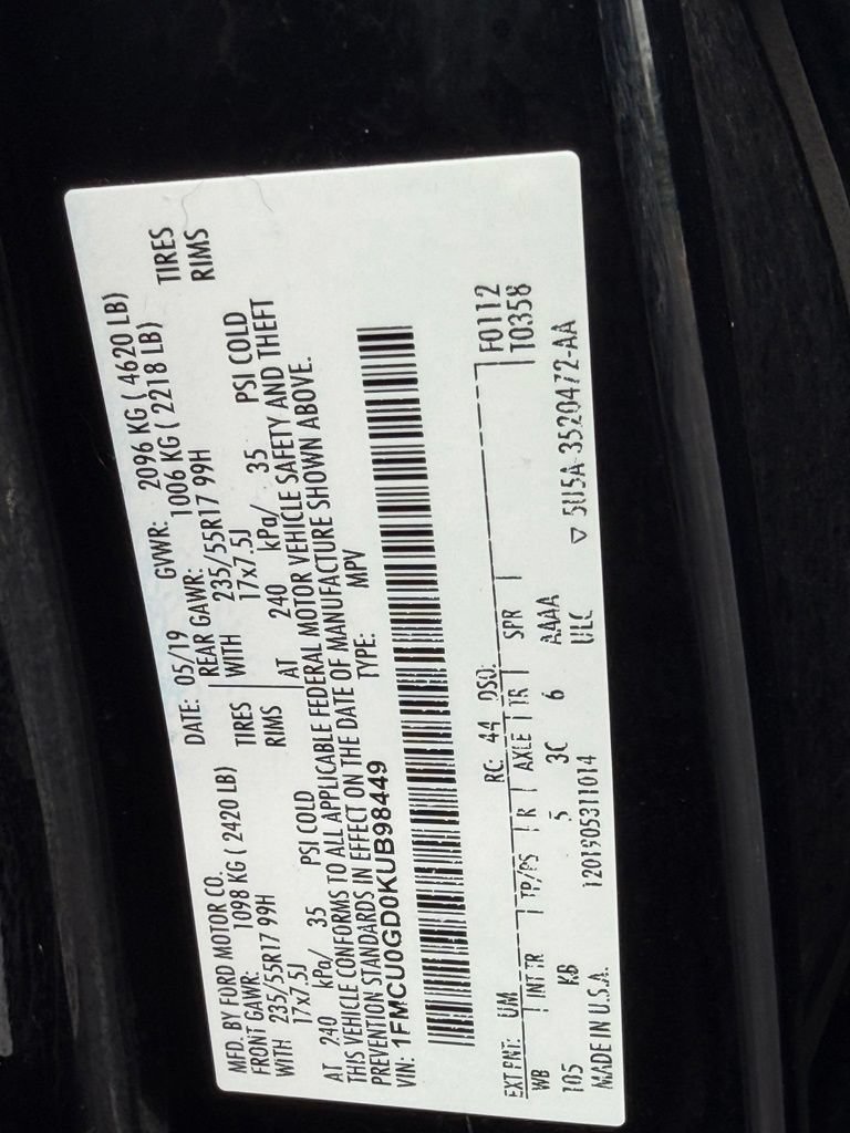 Certified 2019 Ford Escape SE FWD image 40