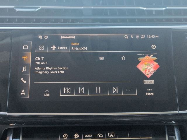 Used 2024 Audi Q7 3.0T Premium Plus image 24