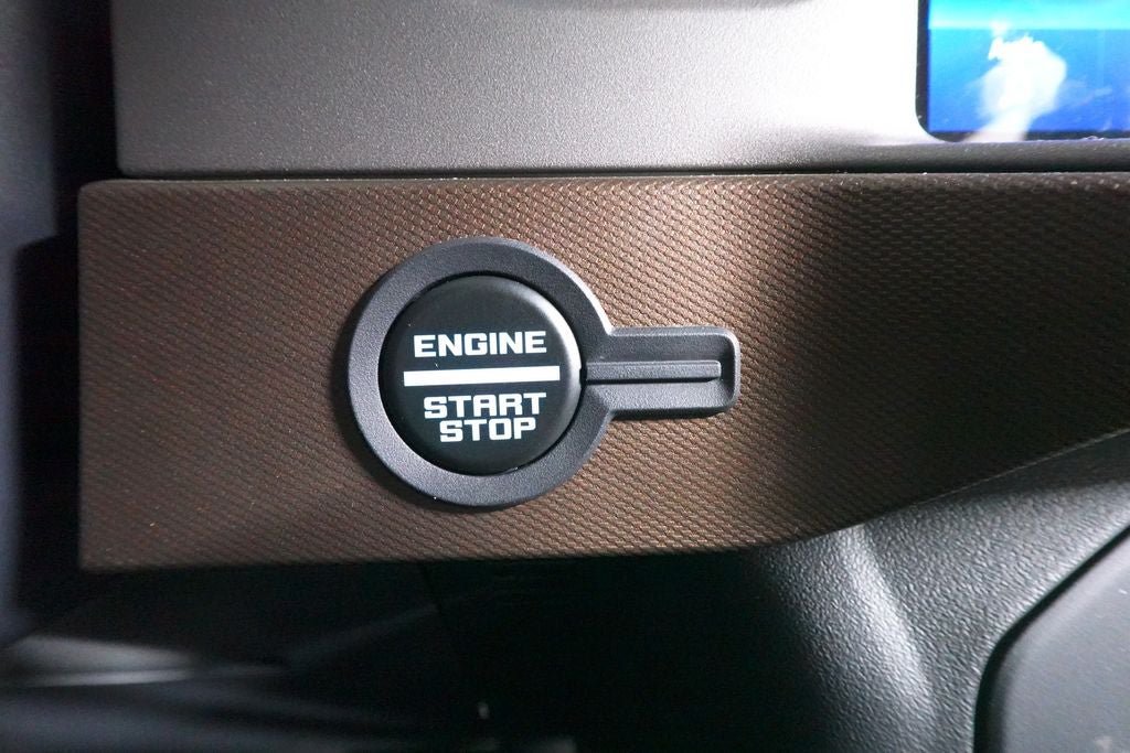 Certified 2023 Ford Bronco Outer Banks w/ Sasquatch Package AWD/4WD image 22